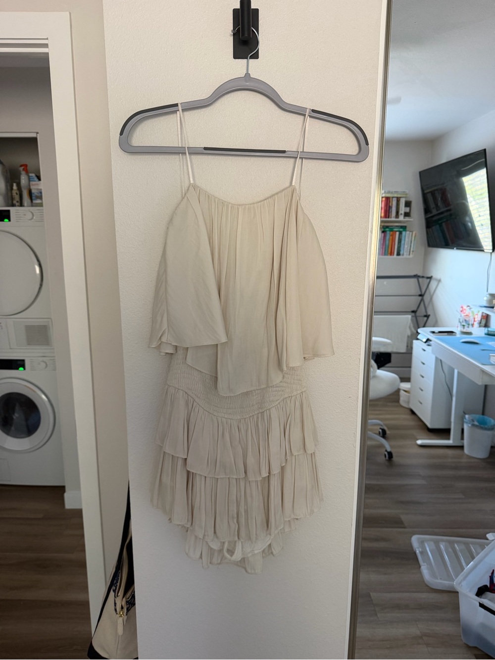 Women’s Cream Ruffle Tiered strapless romper